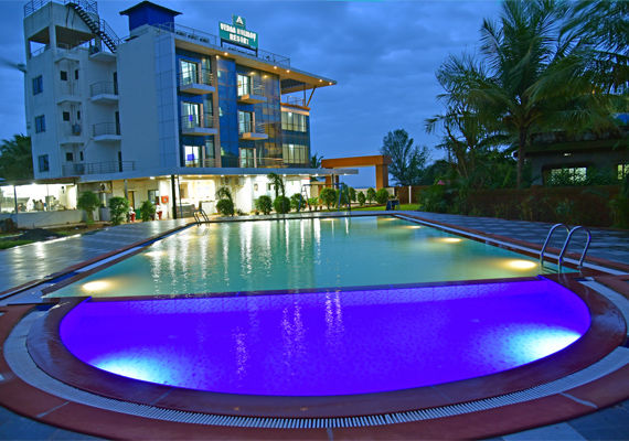 Hotels In Devgad